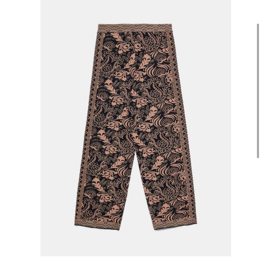 Zara knitted pants (ecru) size M​